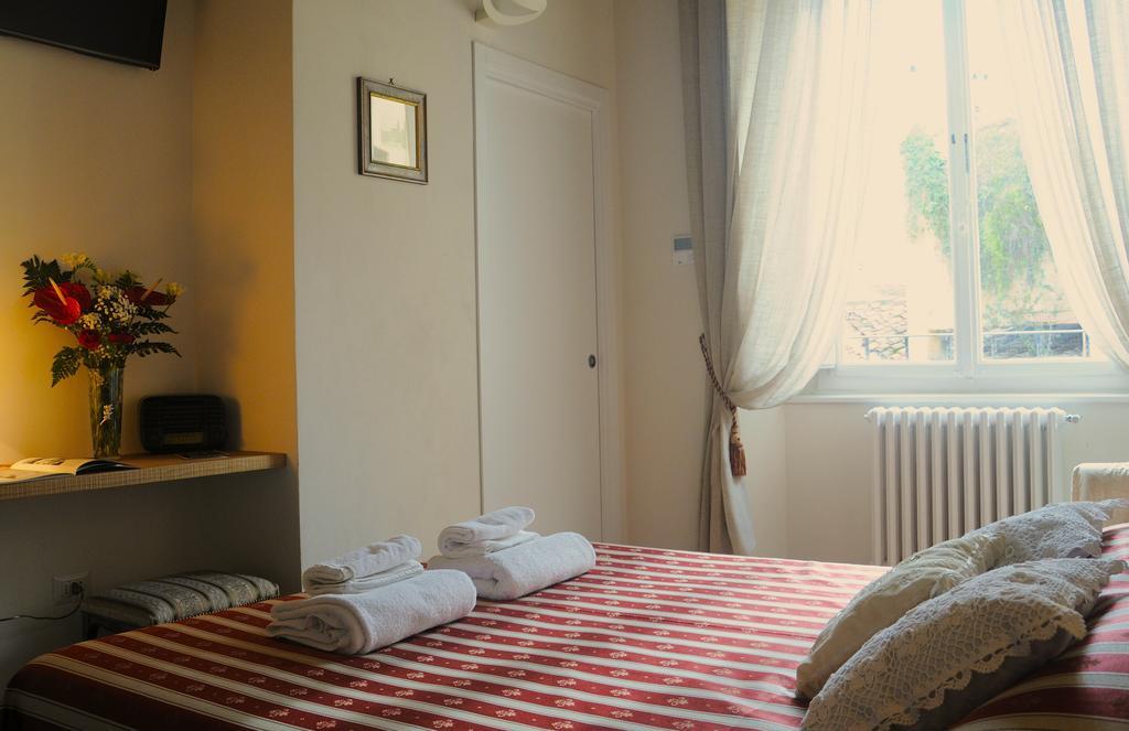 Isola D'arno Bed and breakfast *